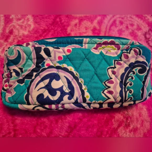 Vera Bradley Quilted Paisley Cosmetic Bag - Teal Purple Wakiki Patern - Picture 10 of 11